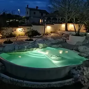 https://terra-rossa.in-istria.net